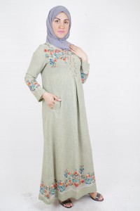 Rose-dressed muslim dress