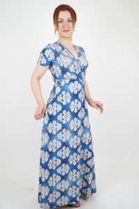 Short-sleeved flower dress